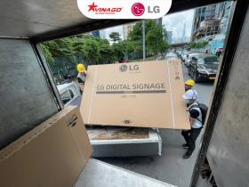 VNG lắp đặt và bàn giao màn hình hiển thị chuyên dụng LG 110UM5K cho doanh nghiệp